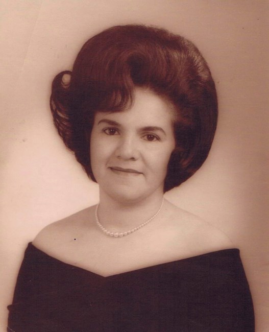 Obituary of Lois Blanche Ramirez