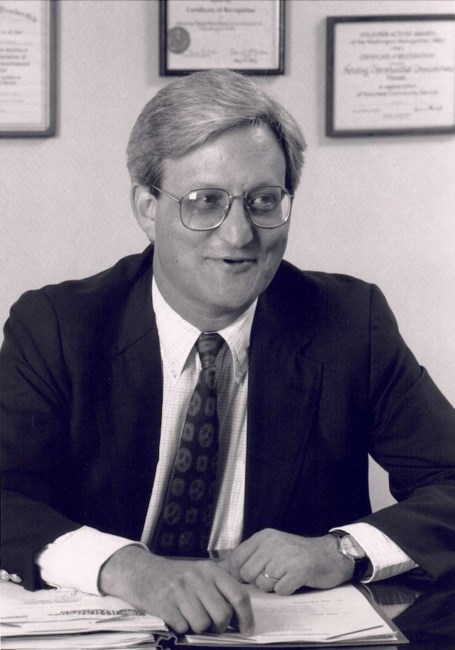 Avis de décès de L Mark Winston