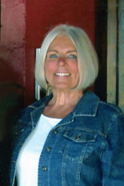 Obituary of Mary-Lee Strader