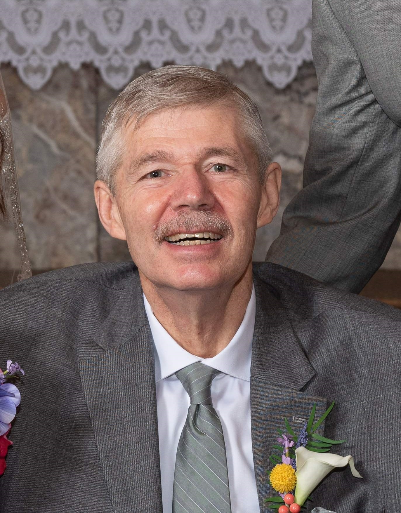 Obituary of Robert Edwin Martinkus