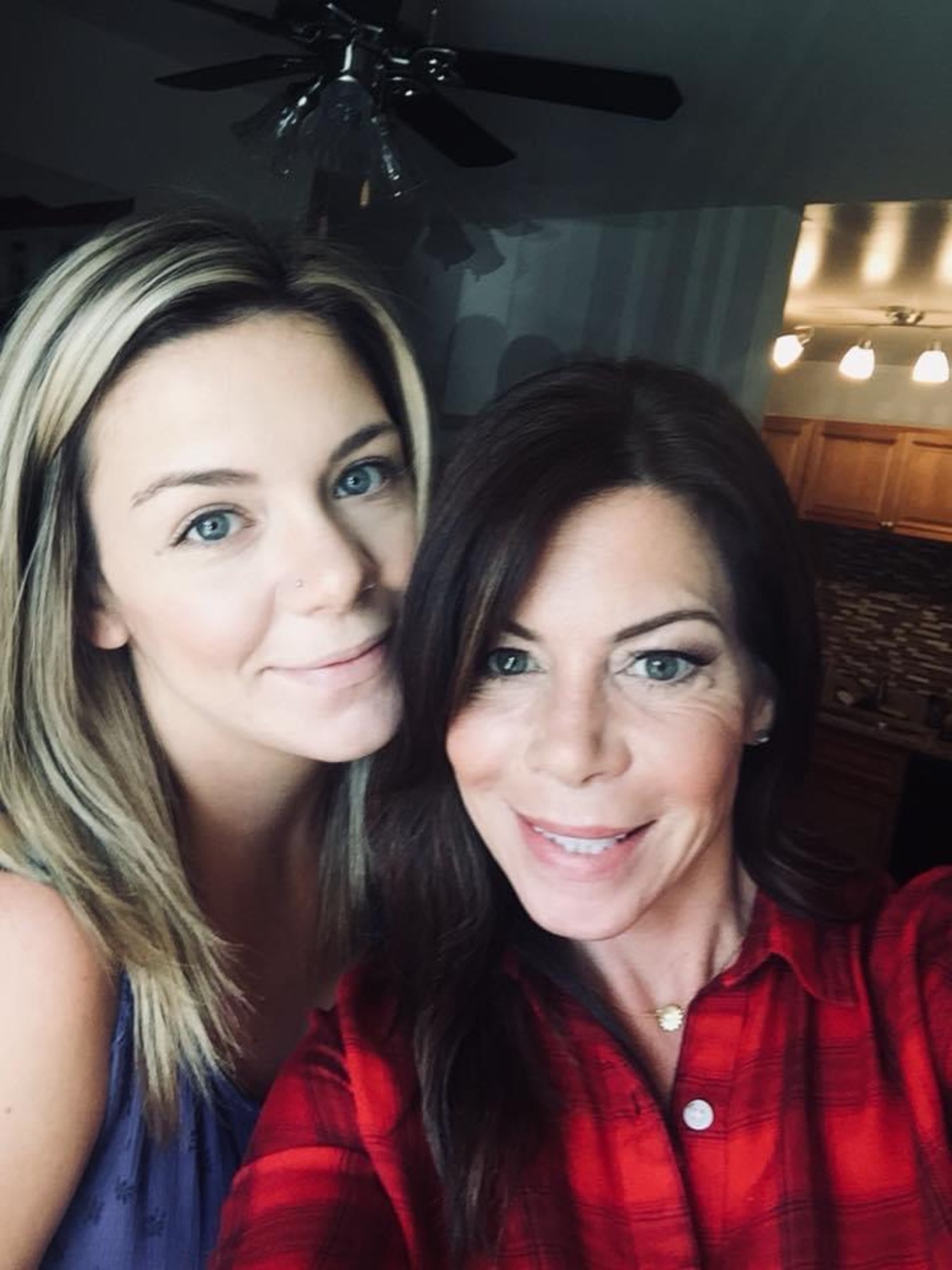 Jackie Defusco's Instagram, Twitter & Facebook on IDCrawl