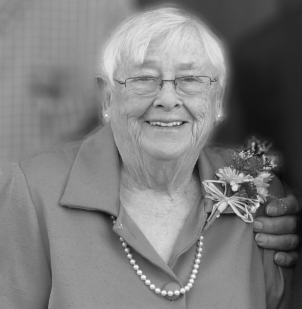 Obituary of Joan Ruth McKee