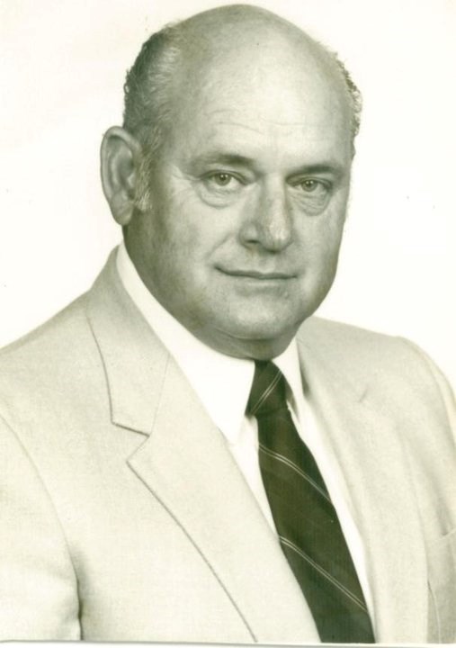 Obituario de Gordon Russell Miller