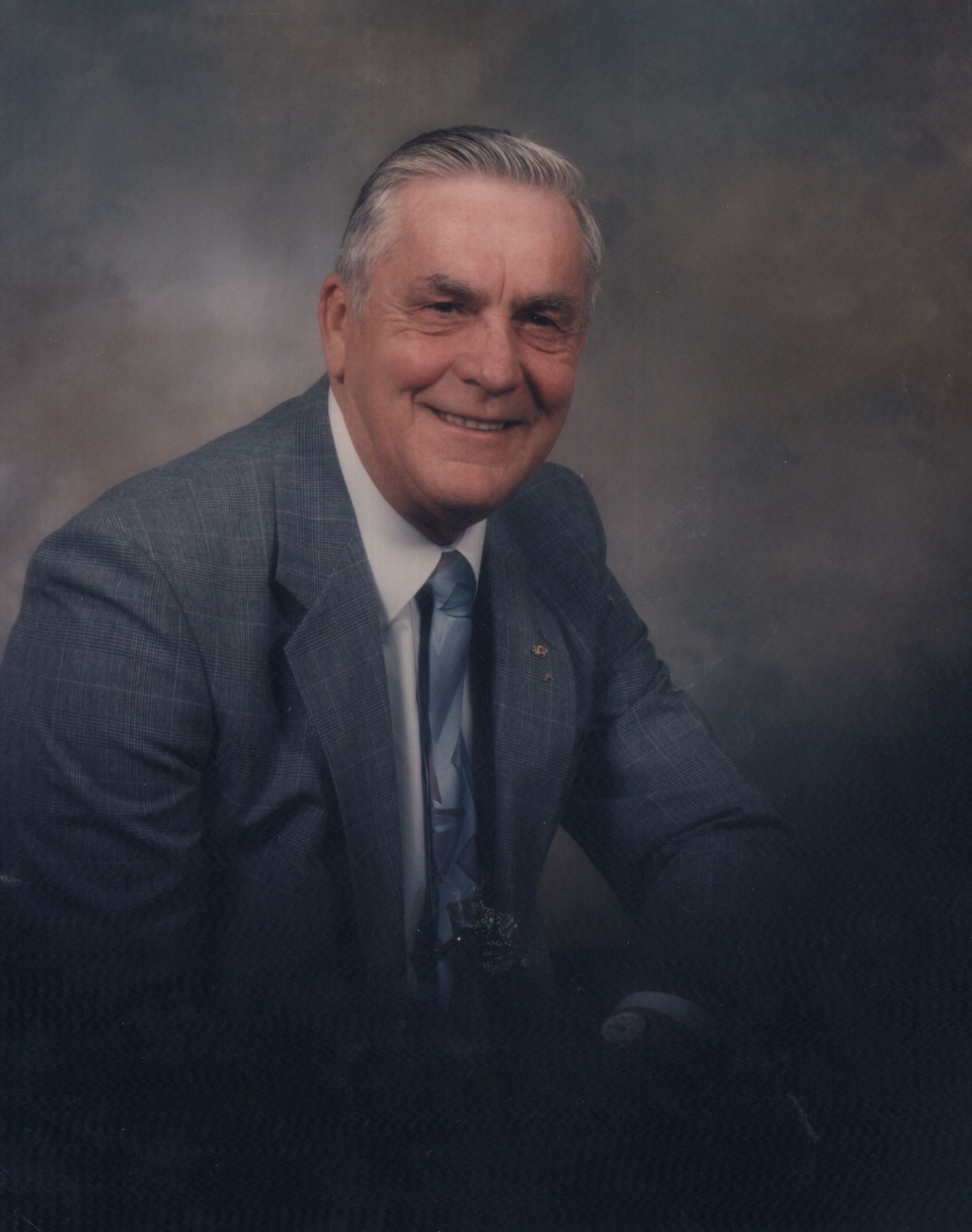 Avis de décès de Frank Warren Hilgardner