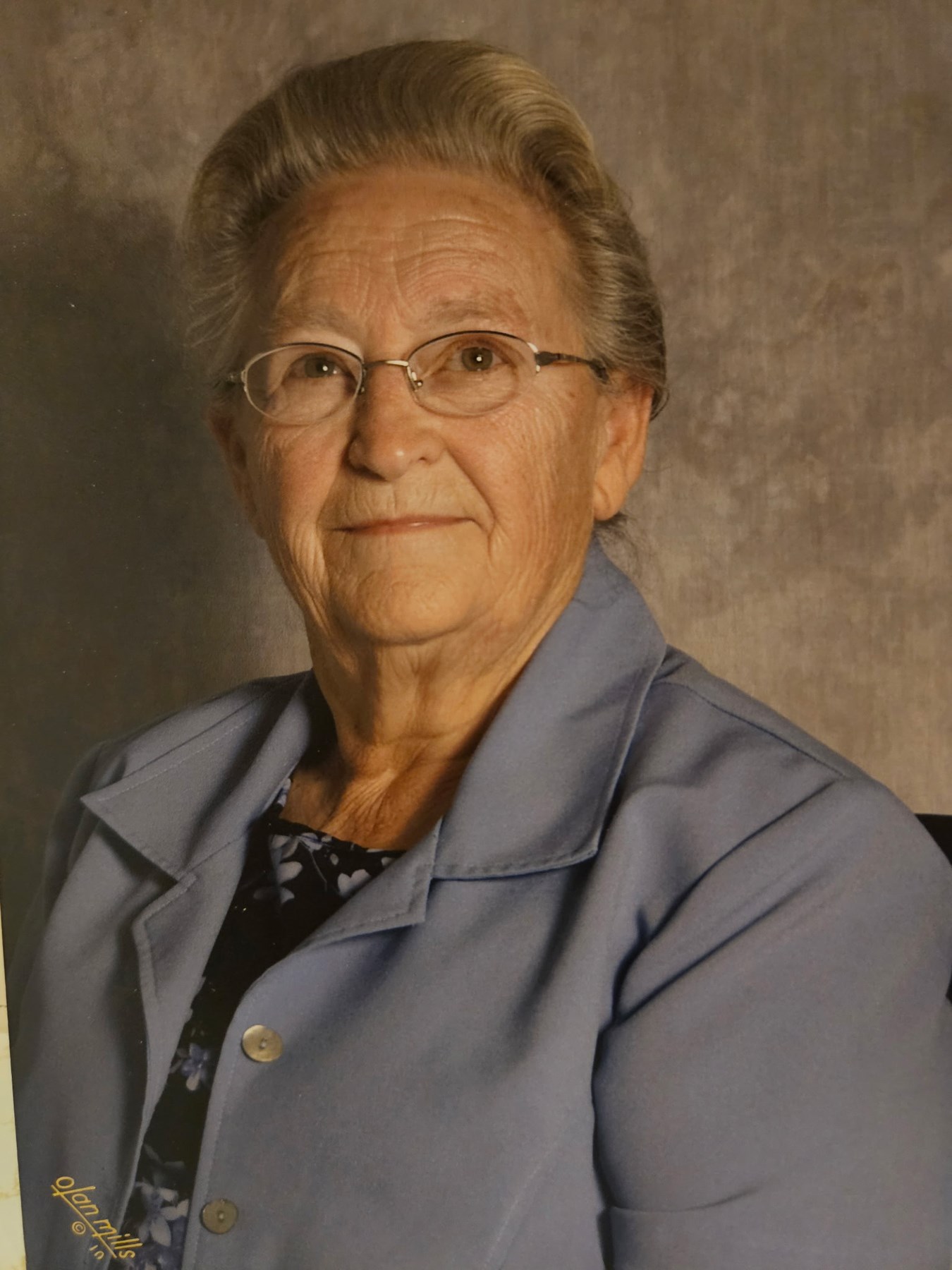 Obituary of Lois Irene (Dowling) Dewitt