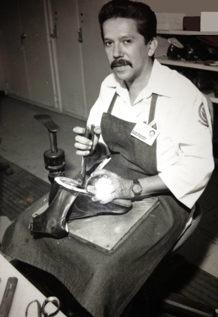 Obituario de Frank "Paco" Benavides