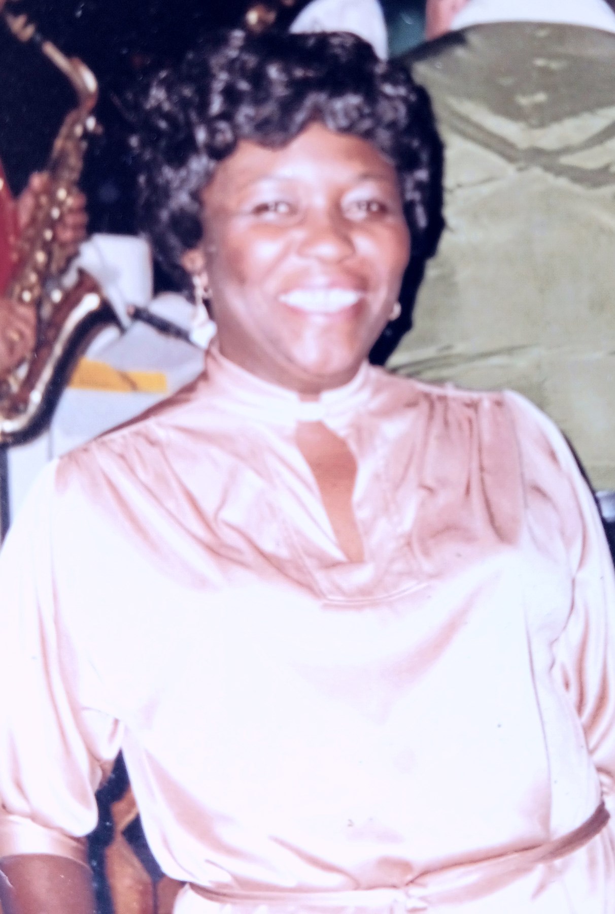 Vivian La Obituaries - ymahuea