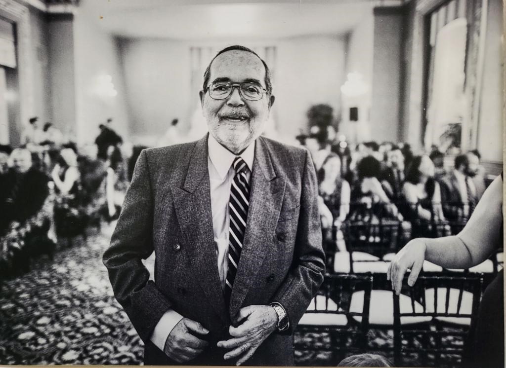 Obituary of Glen Louis Eppig