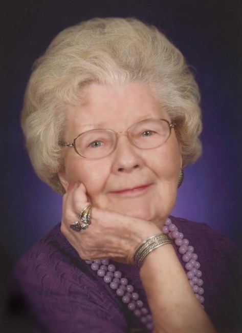 Obituary of Mary Lou Grohs