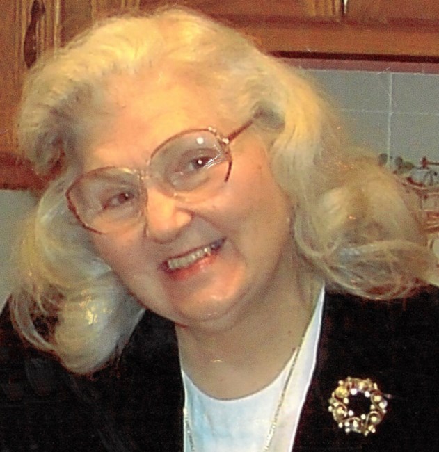 Obituary of Joyce Juliana Warner
