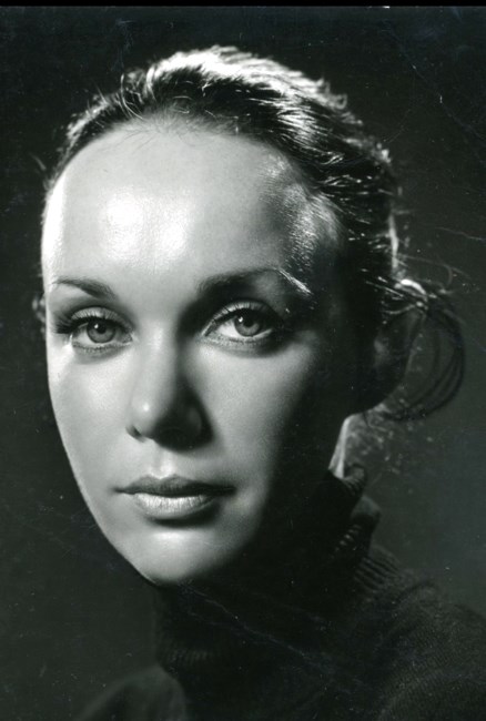 Obituary of Annette Strasburg