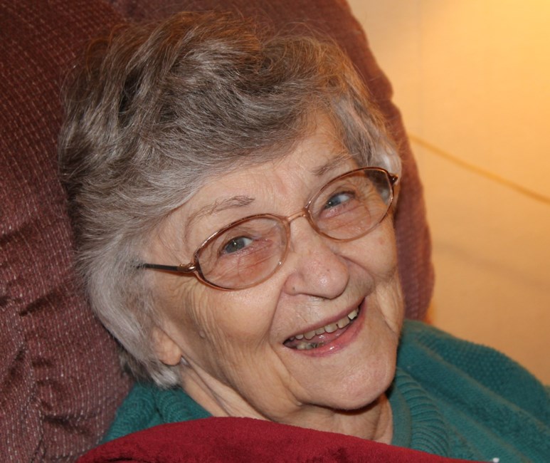 Obituario de Betty Ruth Hartley