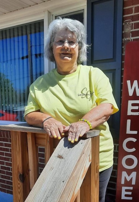 Obituary of Betty J Reynolds