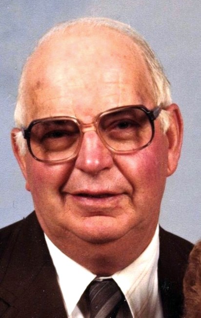Obituary of Dale V. Lee