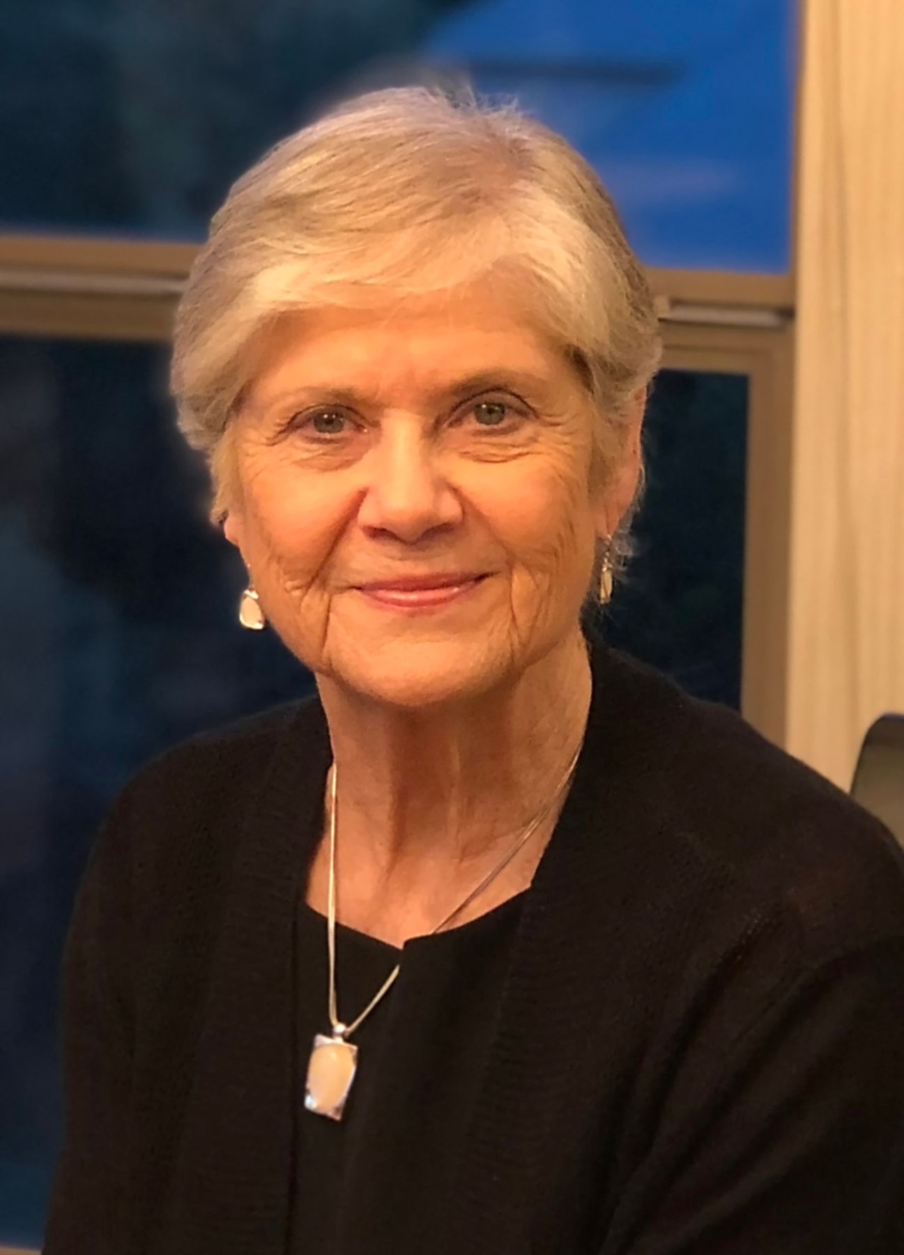 Avis de décès de Joan Shirley Lee