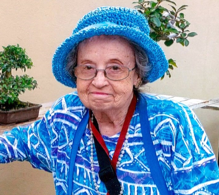 Obituary of Vera Julia Gordon