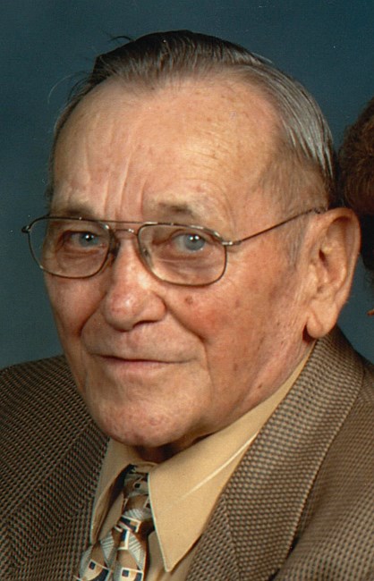 Obituary of Monroe Mertink