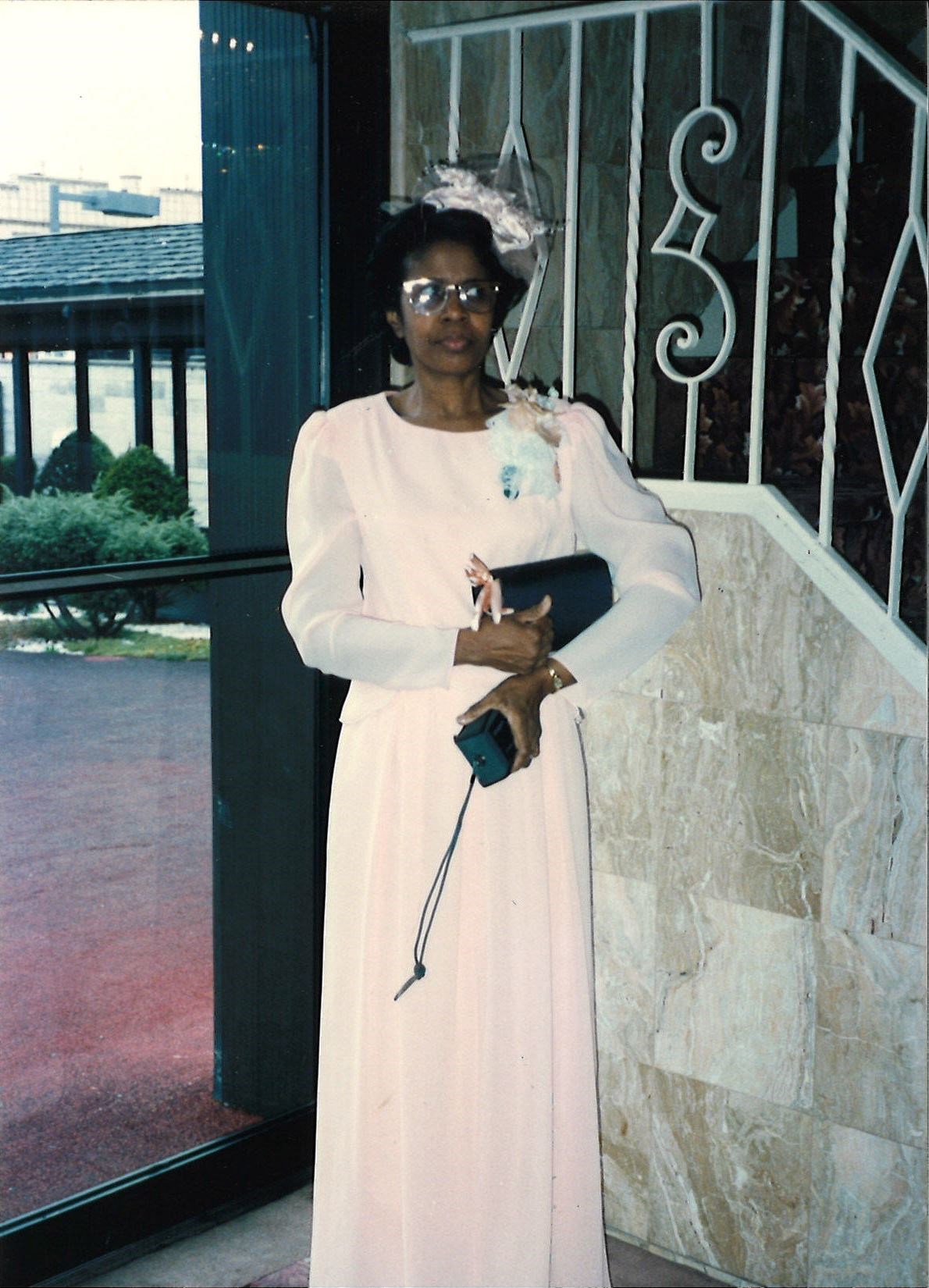 Obituary of Ruth Edwards