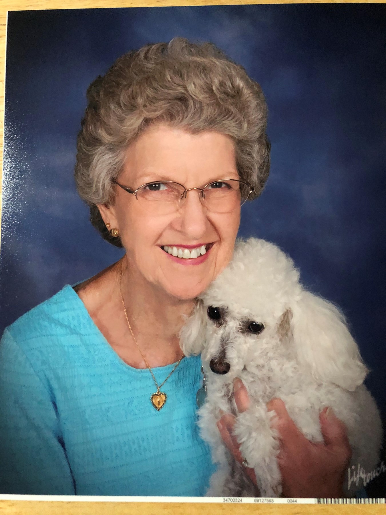 Obituary of DeLois Carver Brown