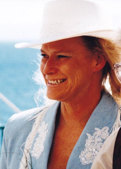 Obituary of Cynthia Louise Salmina