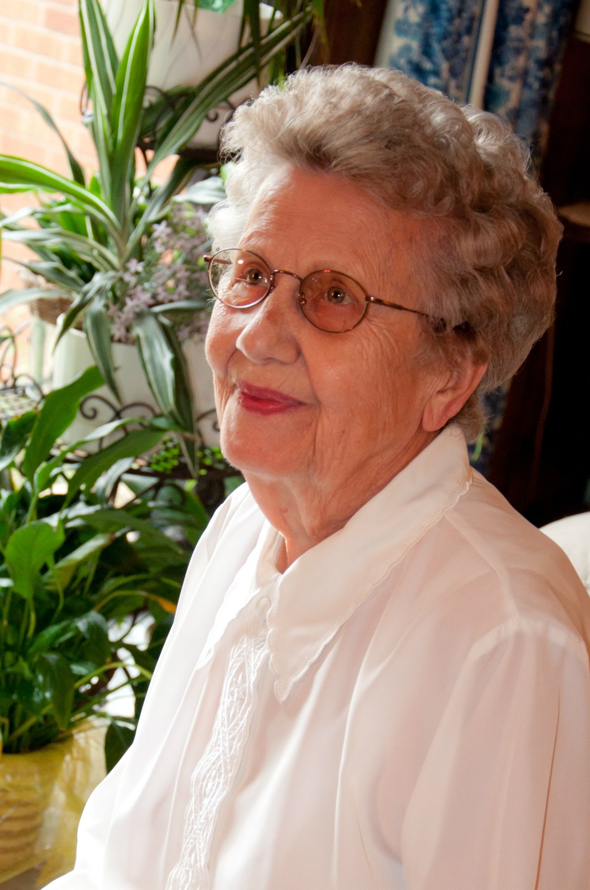 Obituary of Olive Bobbie Roberta Bradley