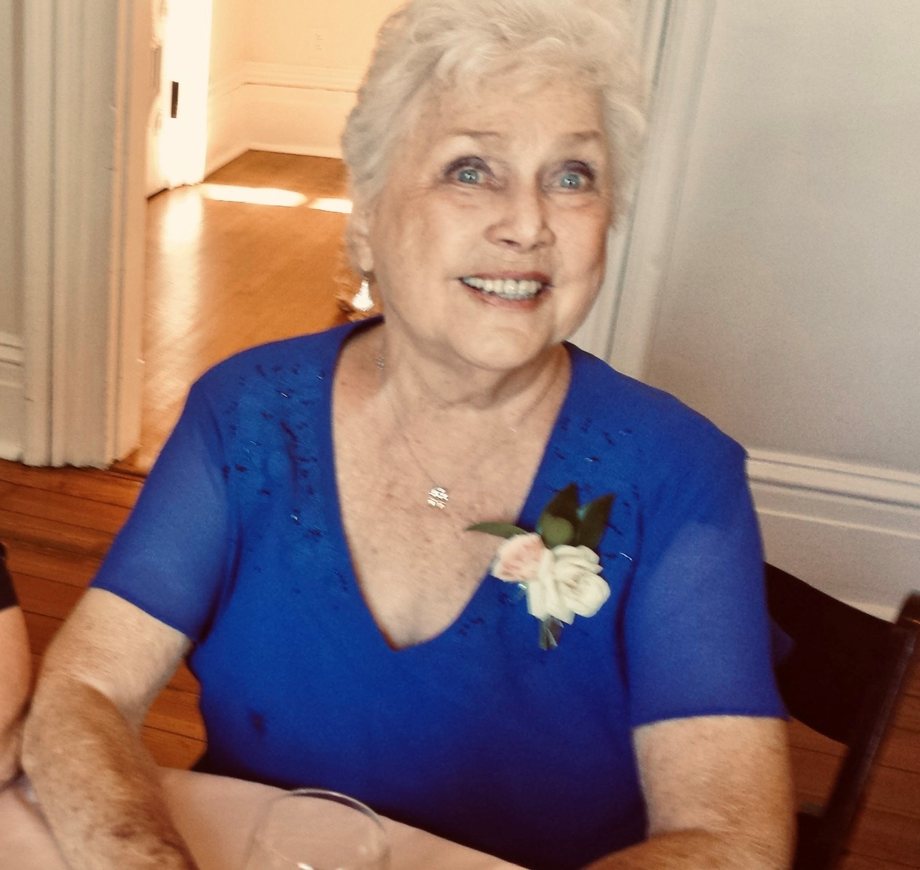 Obituary of Irene Faye Holding