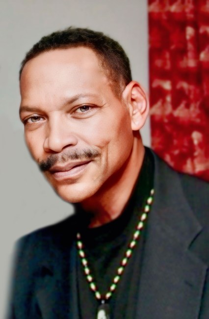 Obituary of Robert E. Saunders