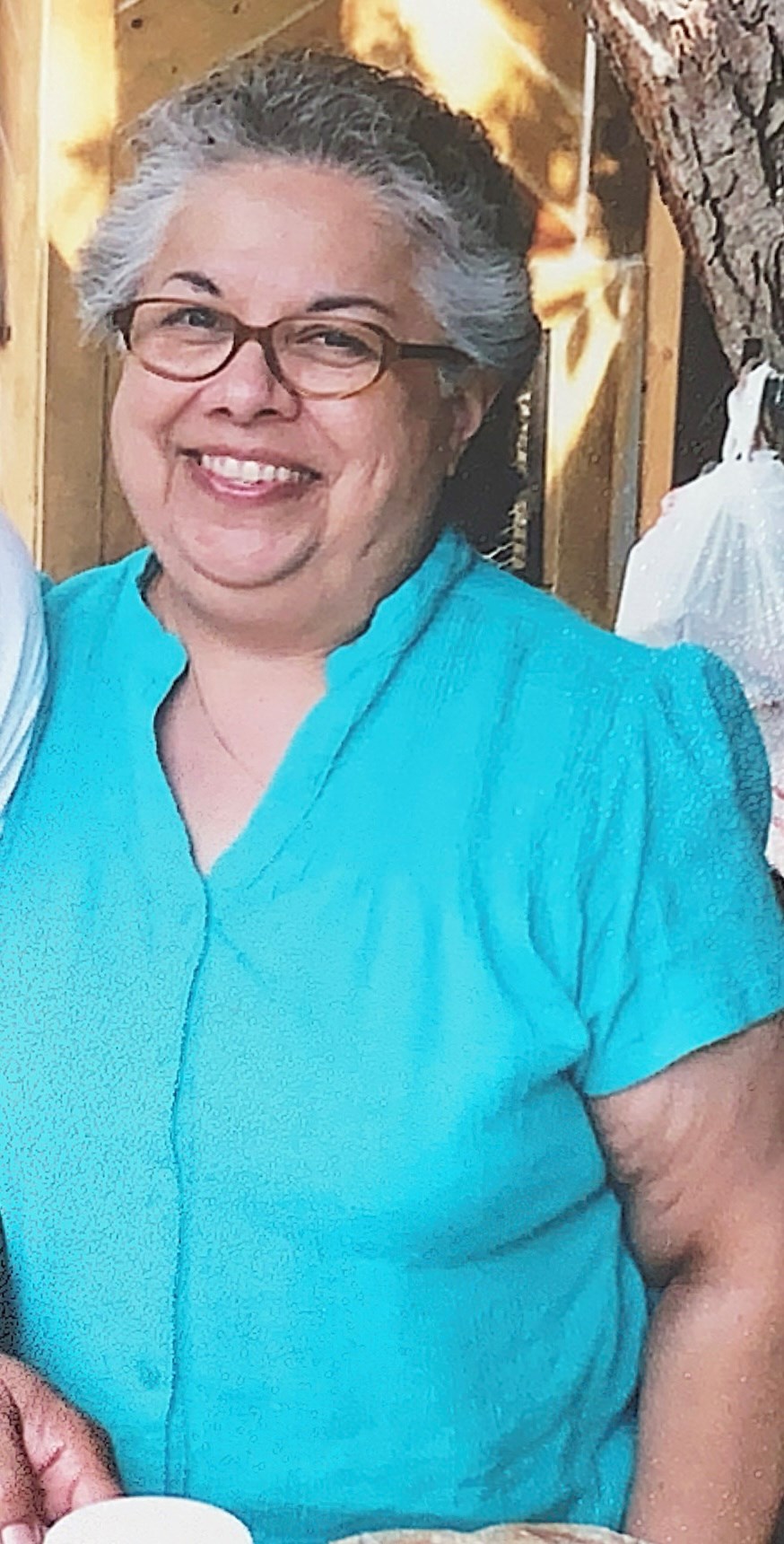 Obituary of Louise "Candy" P. Robles