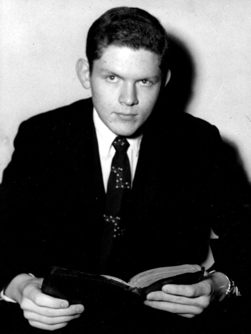 obituary image