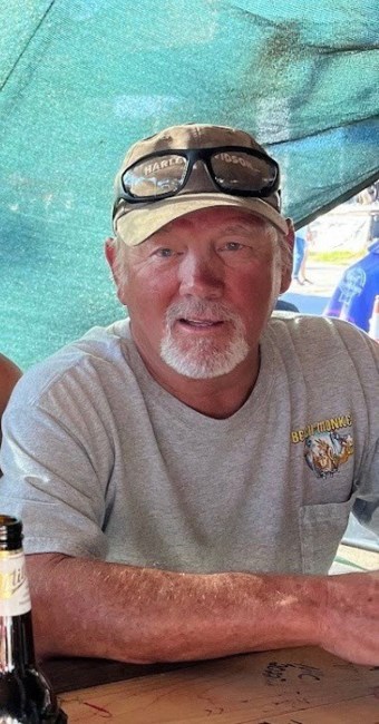 Obituario de James D. Lee