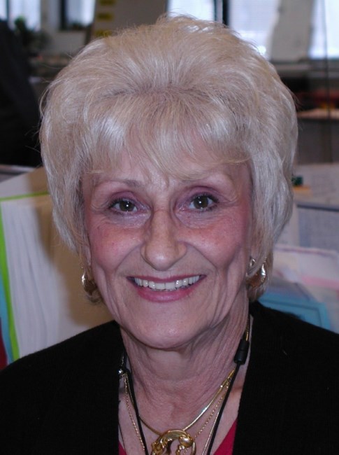 Obituary of Elizabeth "Betty" Nelson