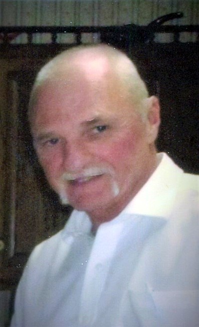 Obituary of Mr. Robert C Livingston Jr.
