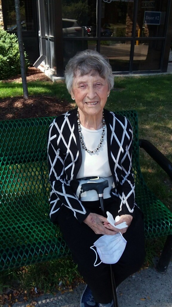 Obituary of Leona Verl Rippen