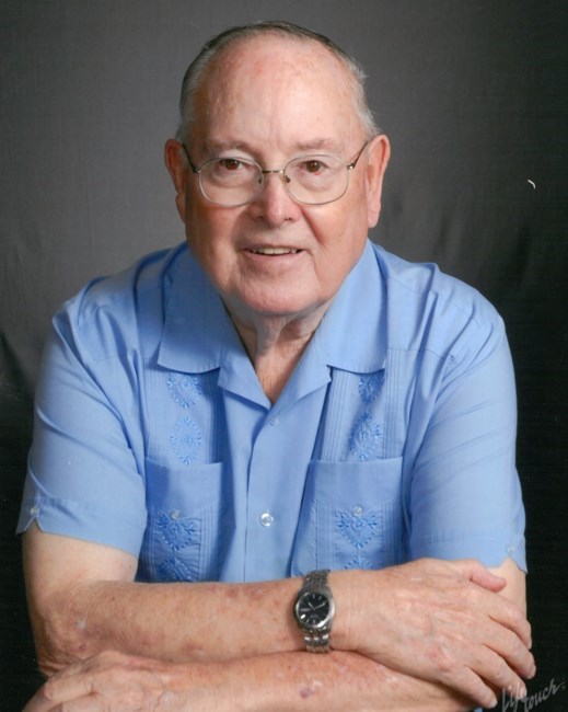 Obituary of Lee Tuck