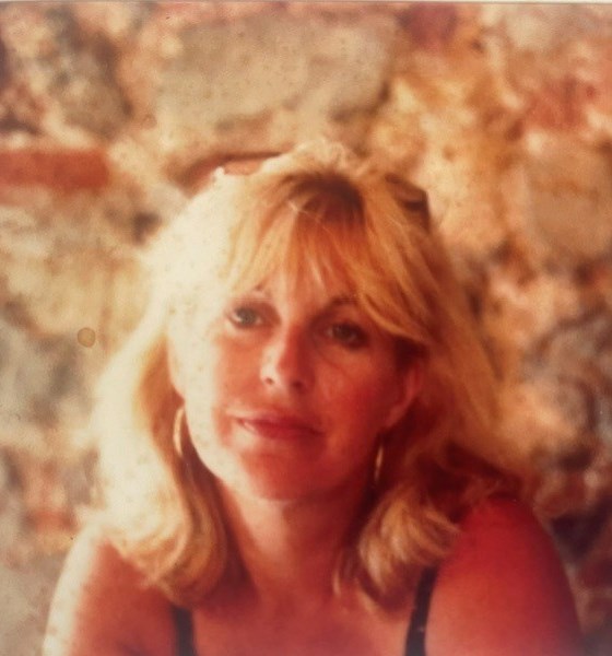 Obituary of Maria Suzanne Zack