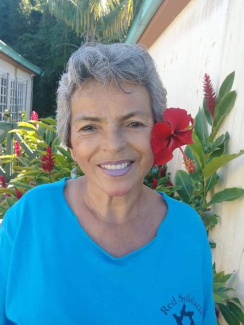 Obituary of Maria Elena Santos