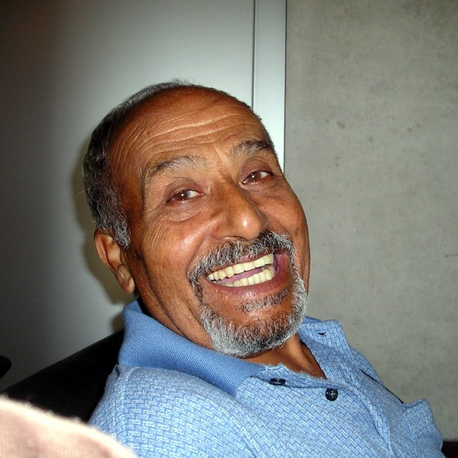 Obituary of Avremi Manzur