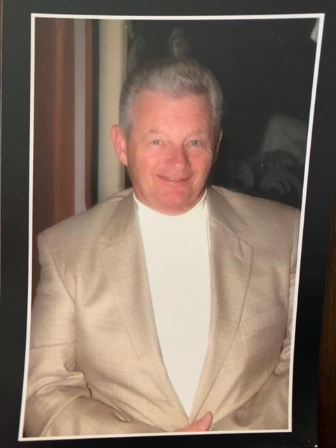 Obituary of Russell Thomas Hoglund