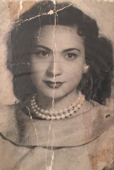 Obituary of Rosa Elena Romero