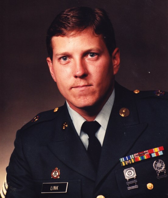 Obituary of Paul E Link