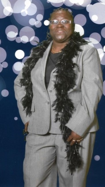 Obituary of Mrs. Dechelle A. Ray