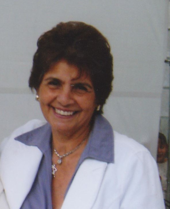 Obituario de Maria Consuelo Gonzalez