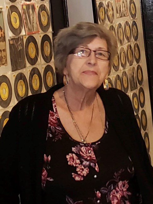 Obituario de Adreen Joyce Nunnelly