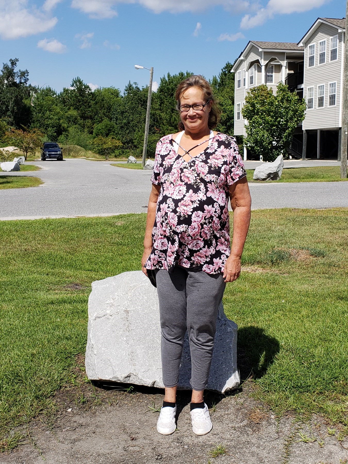 Obituary of Lori Lynn Elliott