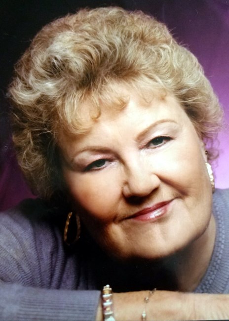 Obituary of Martha Lee Holland