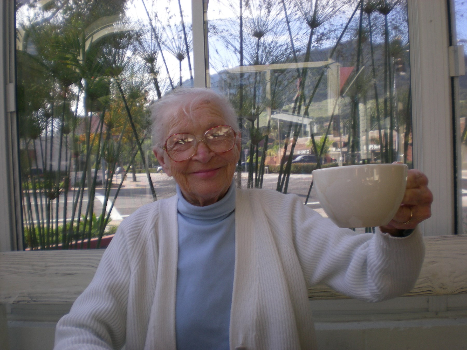 Obituary of La Verne Jones