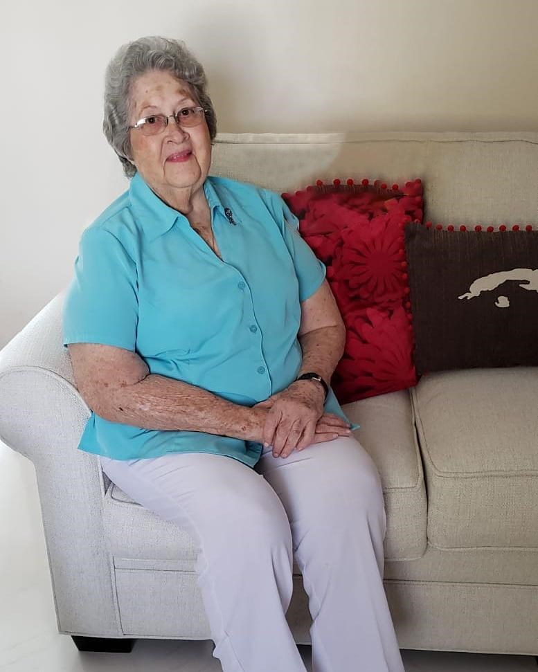 Obituary of Vilma Esther Cruz