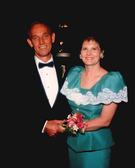 Obituary of Alfred "(Al)" Carmo Salmon