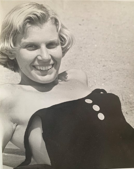 Obituary of Dawn Lila Waltuch