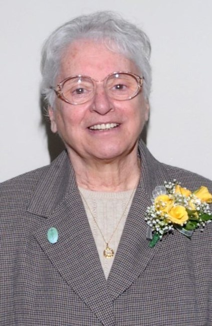 Obituario de Sister Marion Zimmer, SSJ